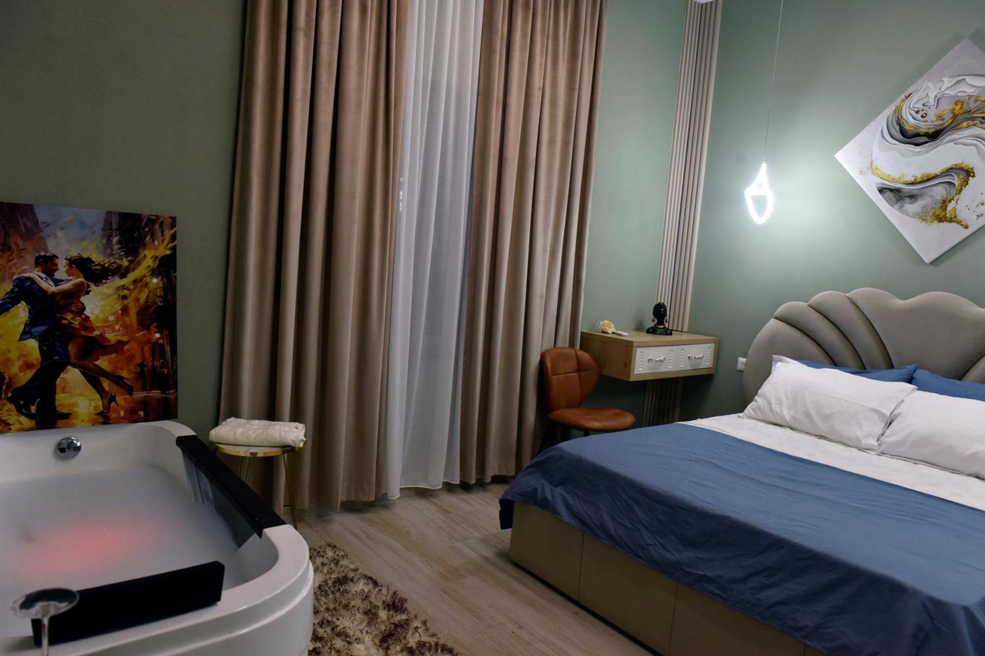 City Center Rooms And Apartments Dıraç Dış mekan fotoğraf